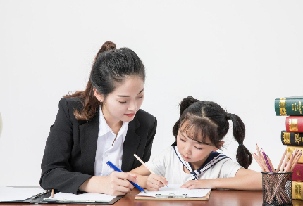 教学直播平台哪个好 在线一对一教学平台哪个好